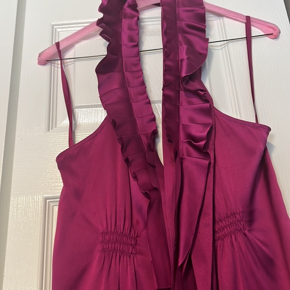 Excellent condition BCBG Maxzaria Halter Top - Picture 2 of 3